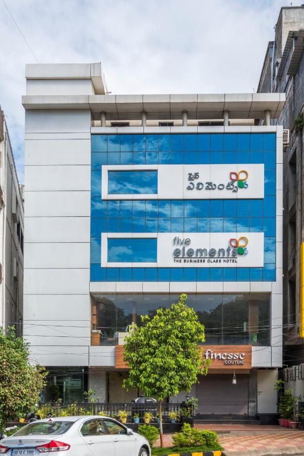 Five Elements Hotel Visakhapatnam Luaran gambar